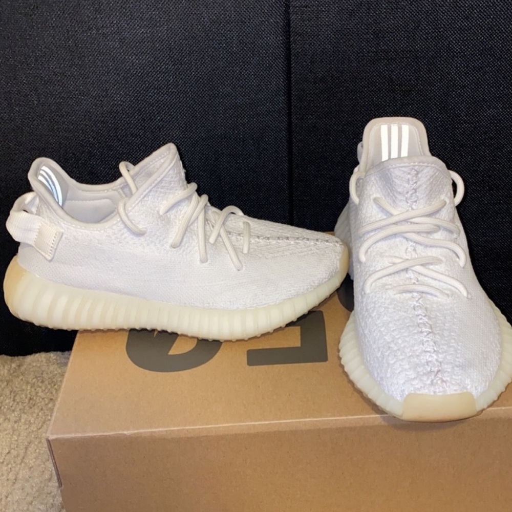 yeezy 350 v2